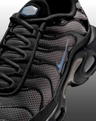 Nike Air Max Plus  (COD44G)