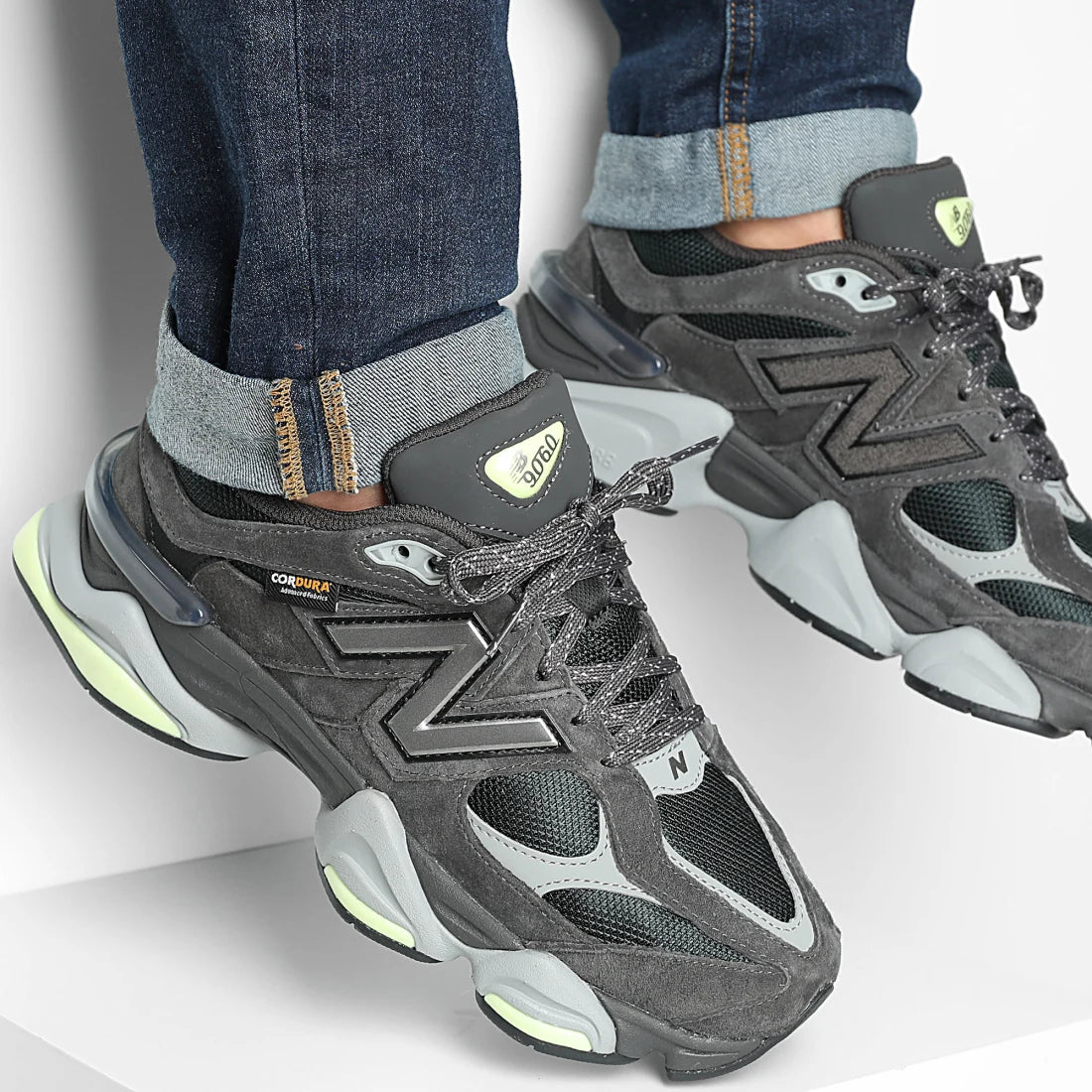 New Balance 9060 Grey Olive (COD48A)