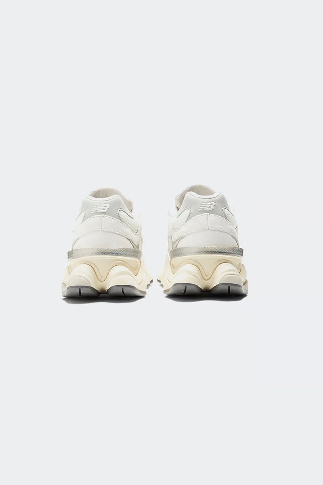 New Balance 9060 Sea Salt white (COD44)